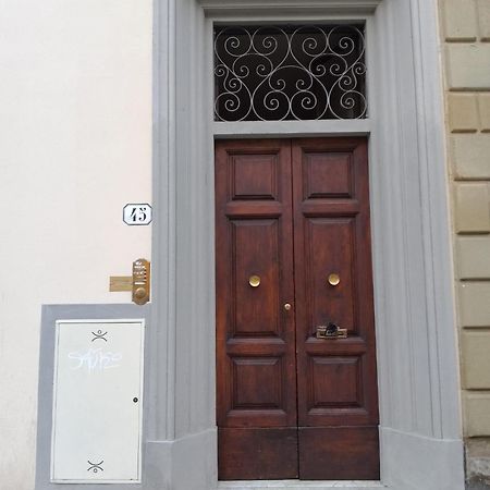 Meadow Forty-Five - Sweet Dreams In Florence Florença Exterior foto